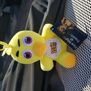 Five Nights at Freddy's stuffed animal. NWT Chika chick